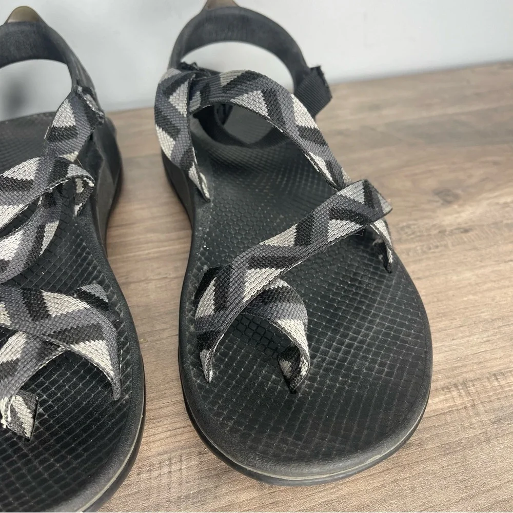Men’s Chaco canyon sport sandals black‎ gray men’s size 9